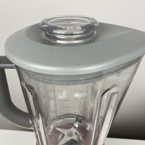 Kitchenaid Red Blender KSB560ER0 5 Speed Mixer + 56oz Pitcher Tested - Picture 4 of 16